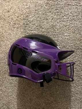 Rip-it softball helmet